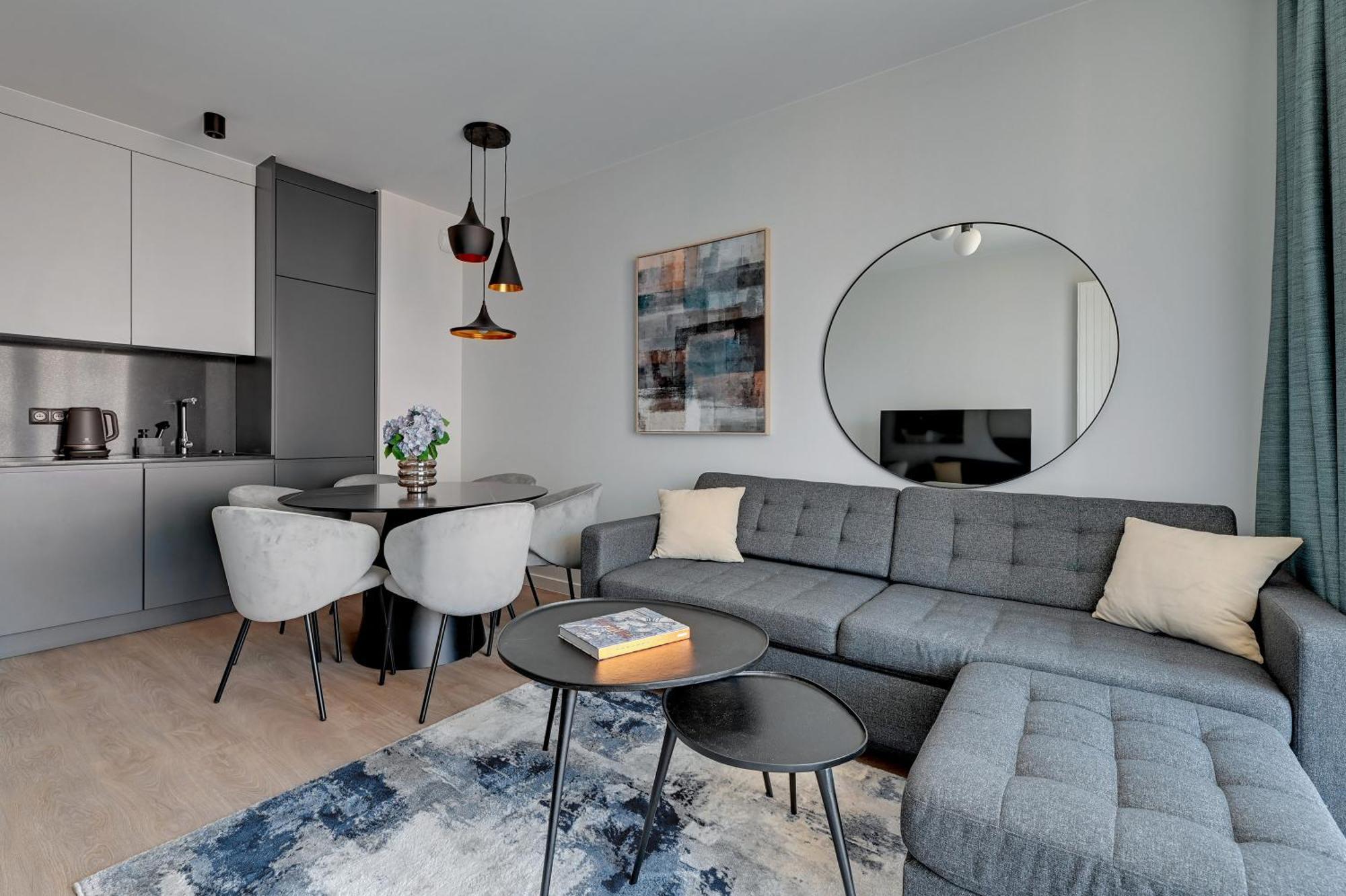 Scala 60F City Center Premium Apartments With Parking By Lion Apartments グダニスク エクステリア 写真
