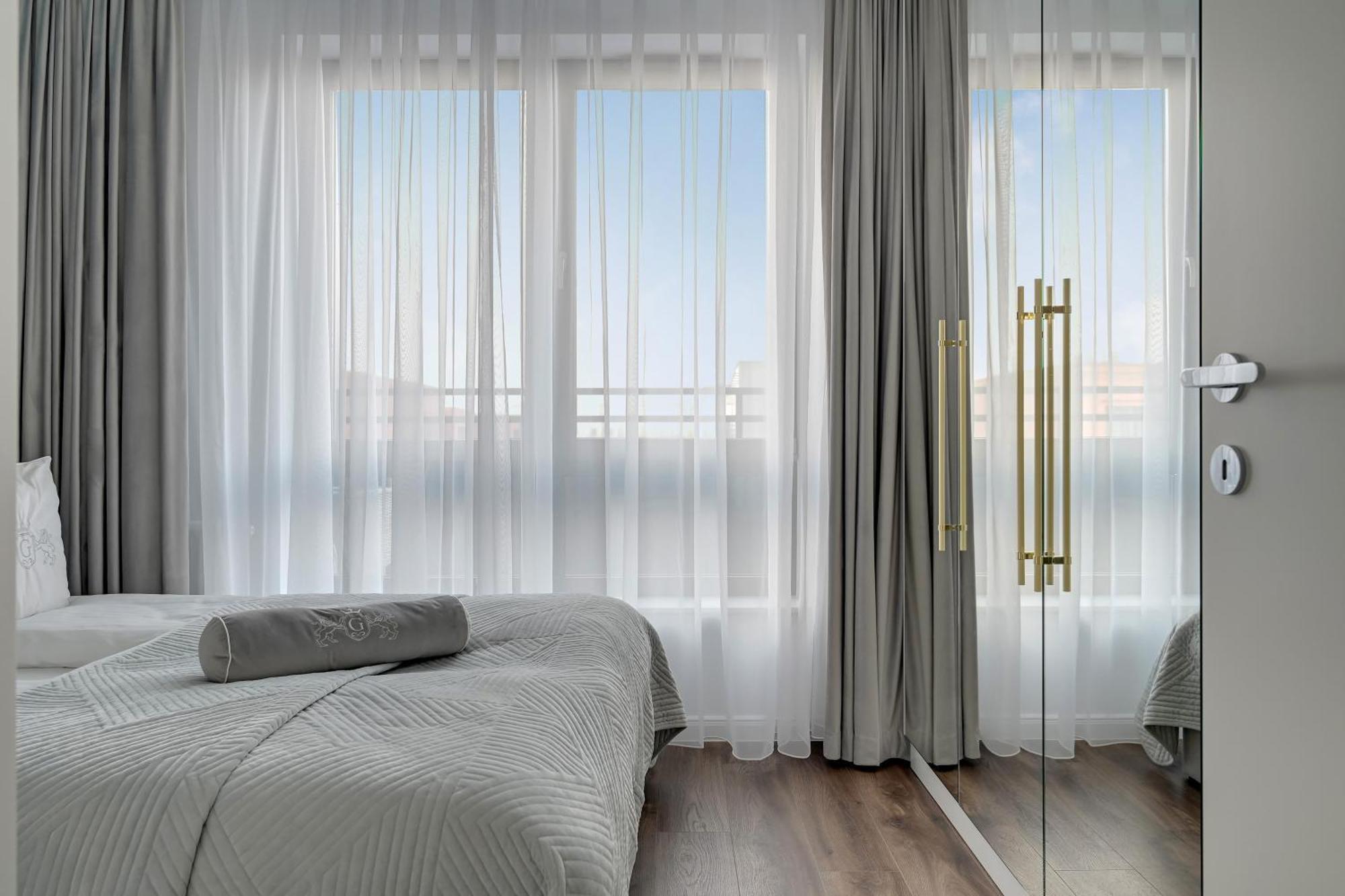 Scala 60F City Center Premium Apartments With Parking By Lion Apartments グダニスク エクステリア 写真